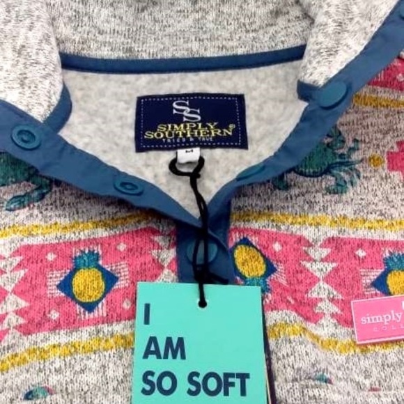 🎀 Simply Southern Knit  Pullover Crab Pineapple - Picture 2 of 5